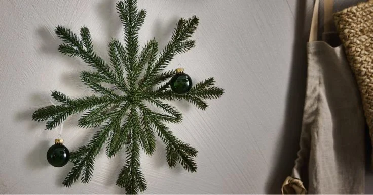 VINTERFINT kunstmatige hangdecoratie, IKEA, 2,99 euro